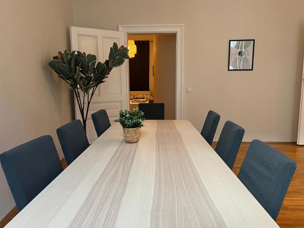90 M2 Spacious With Free Parking Wien